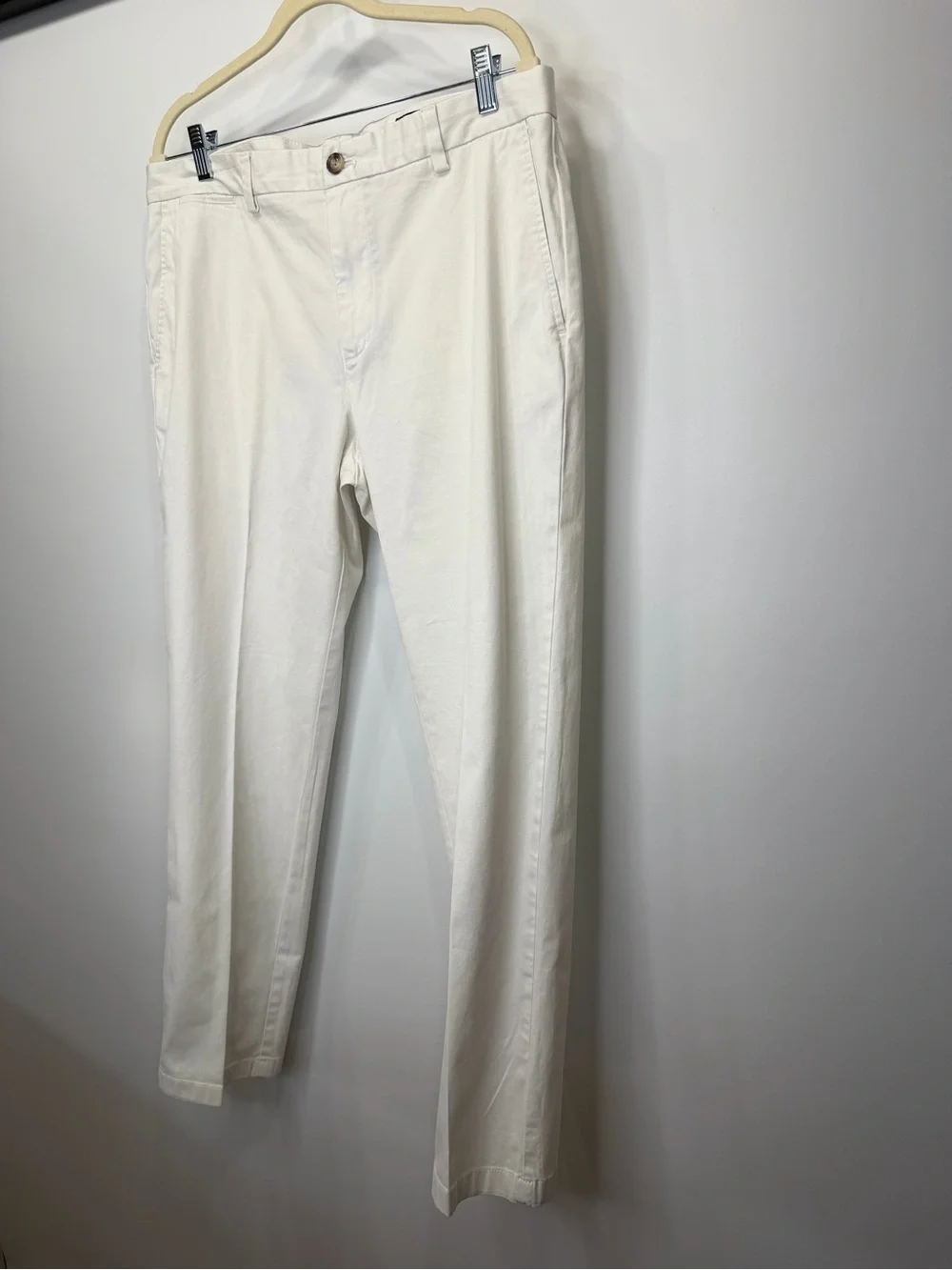 Vineyard Vines White Straight-Leg Coastal Pant - Picture 3 of 13